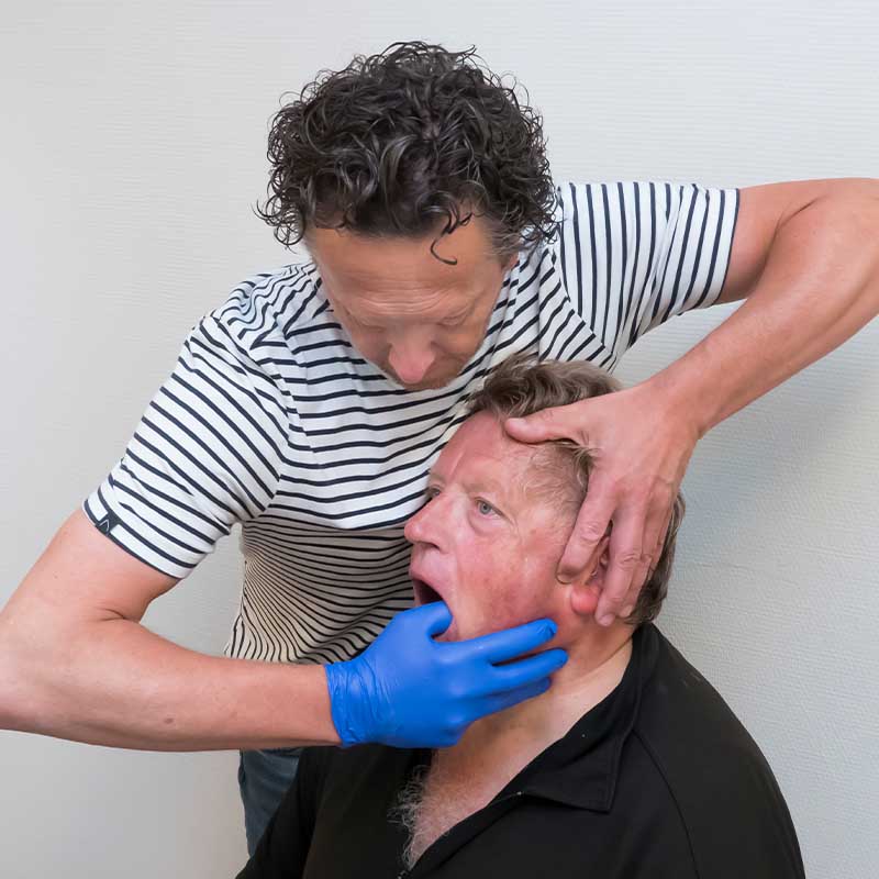 Kaakfysiotherapie - craniofasciale therapie - Van de Kamp & Lolkema